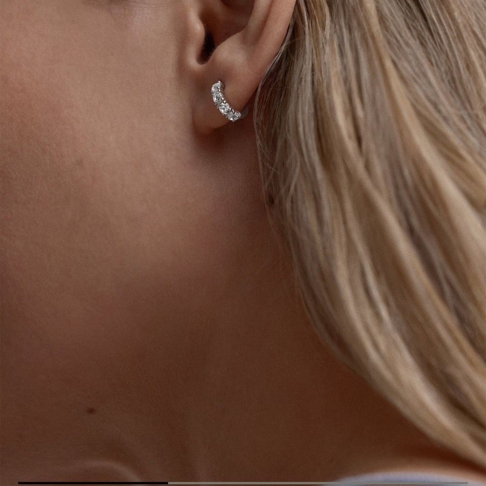 Mejuri Silver Huggie Earrings lab grown sapphire